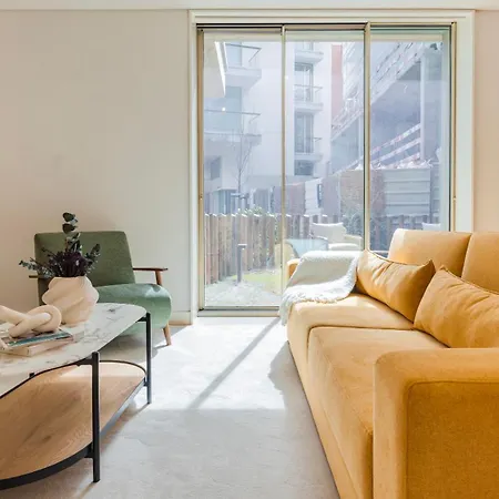 Apartment Jardins Da Gloria Charming Living By Lovelystay