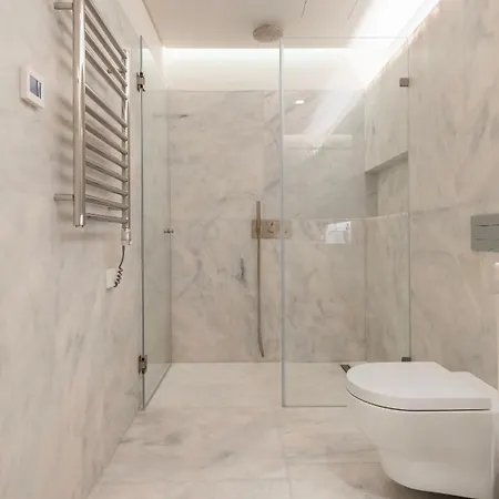 Apartment Jardins Da Gloria Charming Living By Lovelystay